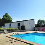 Maison 4 *