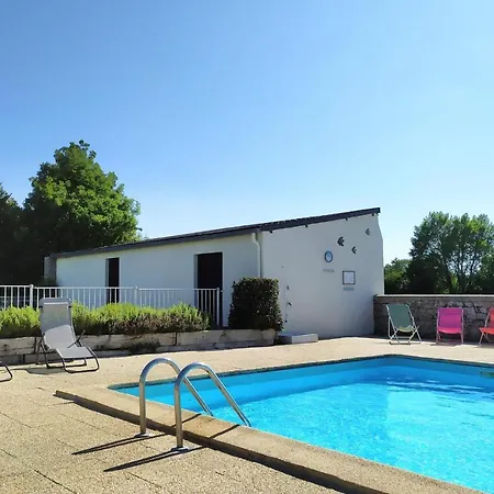 Maison 4 *
