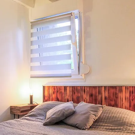 Maison 4 شقة